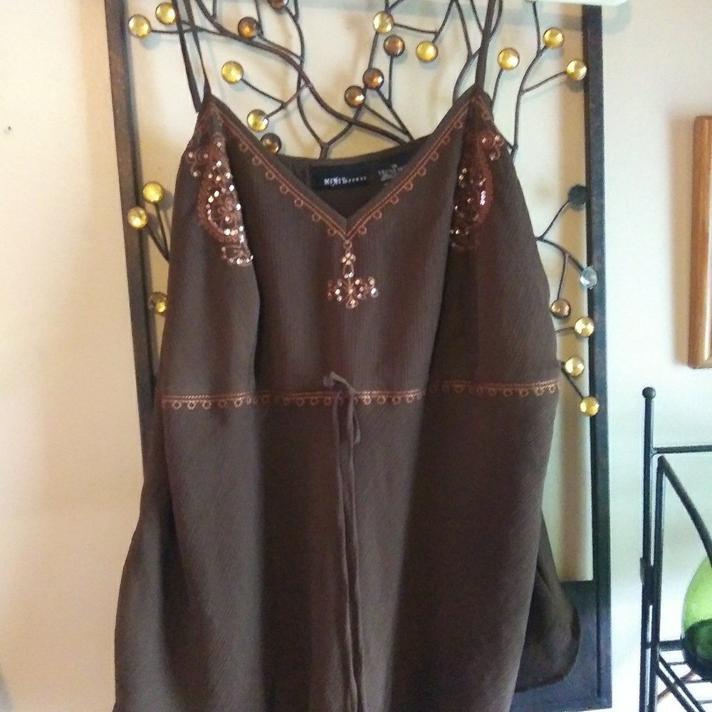 Sleeveless spaghetti strap top